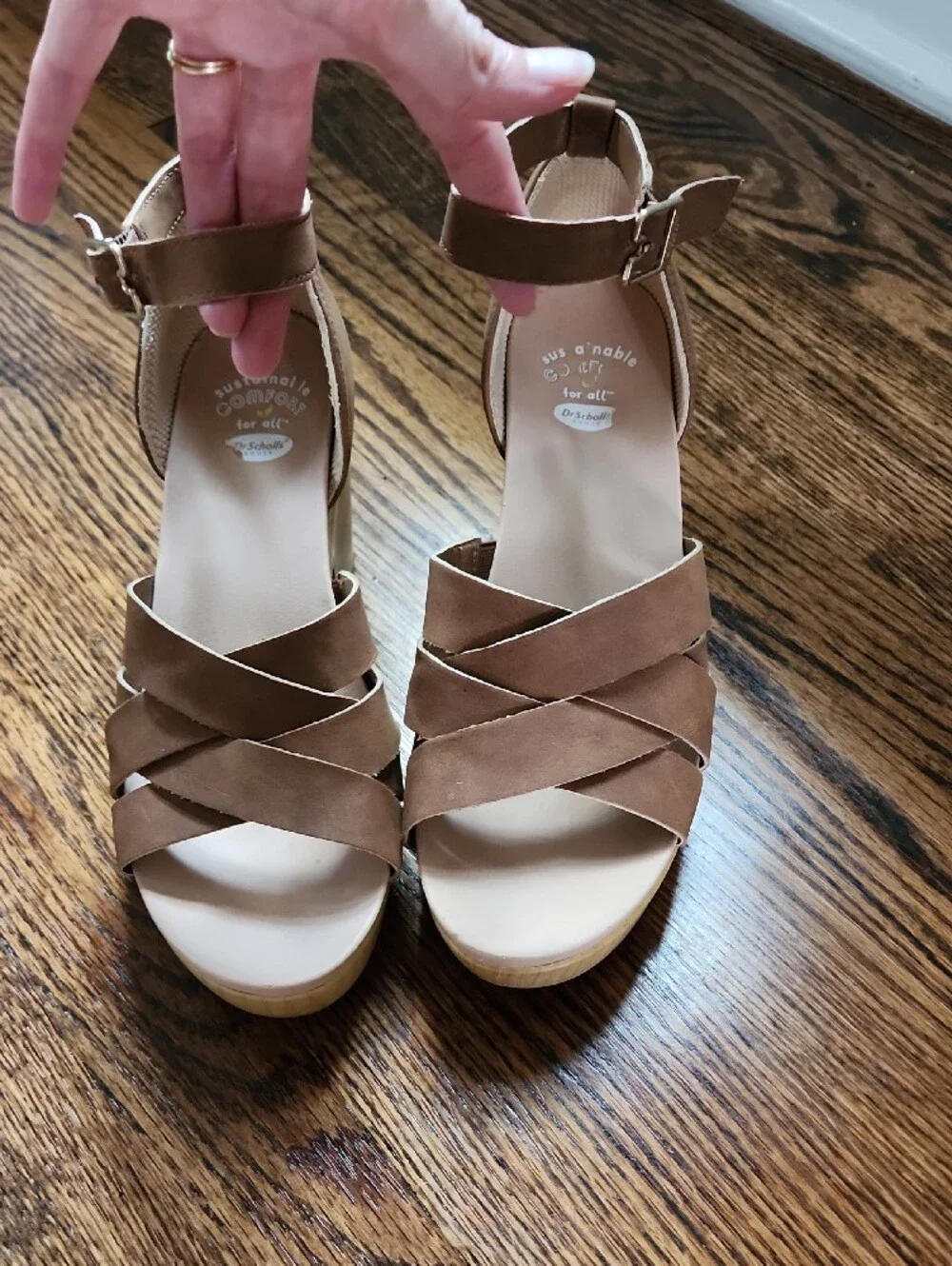 Dr. Scholls super cute